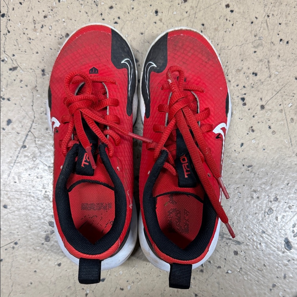 NIKE YOUTH MIKE TROUT BASEBALL CLEATS